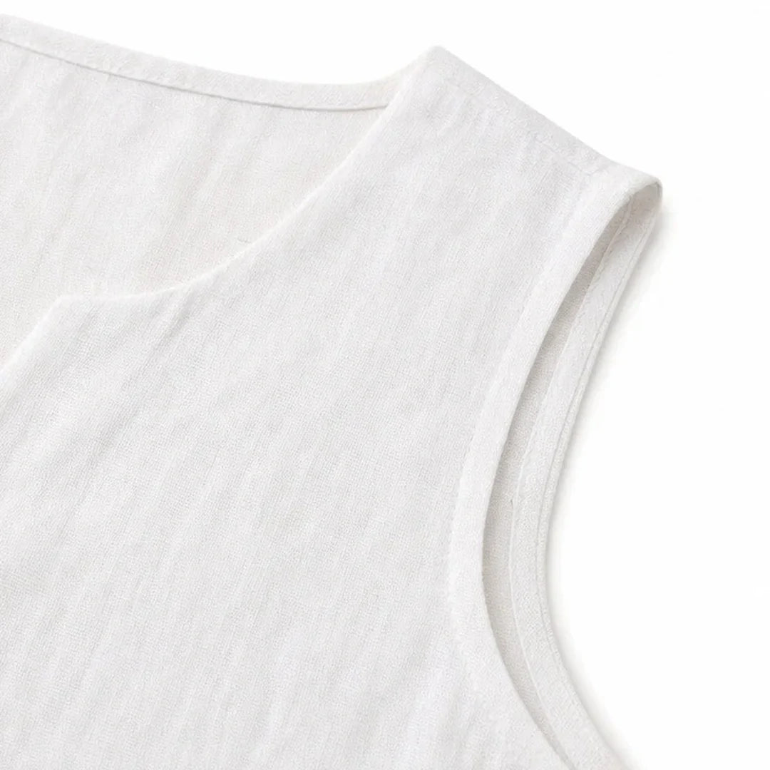 Lunelle – Sleeveless Linen V-Neck Tank with Buttons