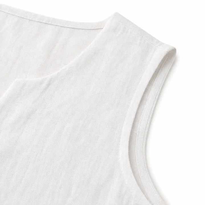 Lunelle – Sleeveless Linen V-Neck Tank with Buttons