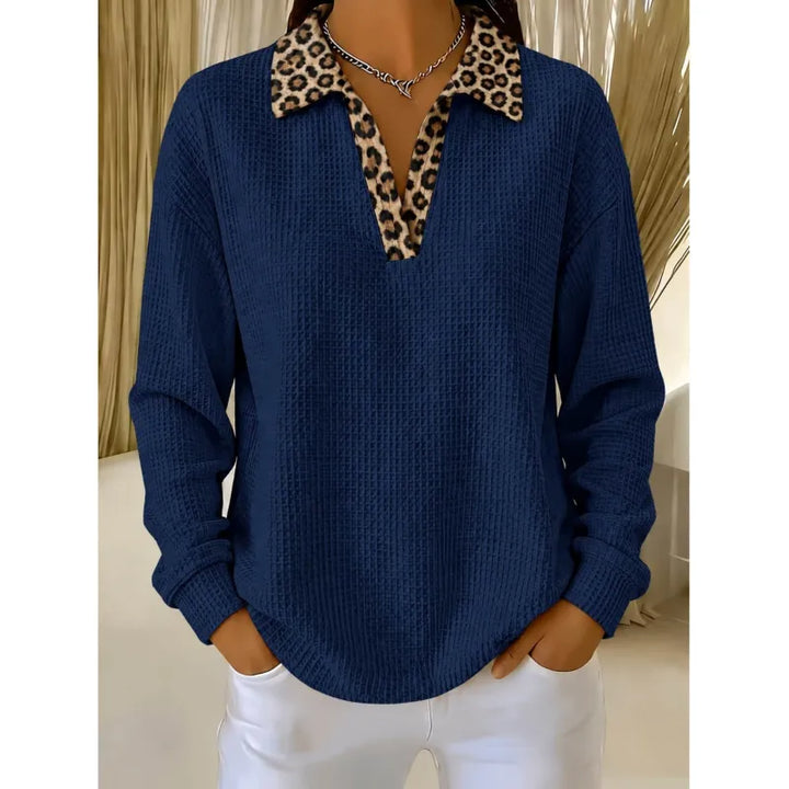 Rachel | Women's Pullover with Patterned Collar Detail