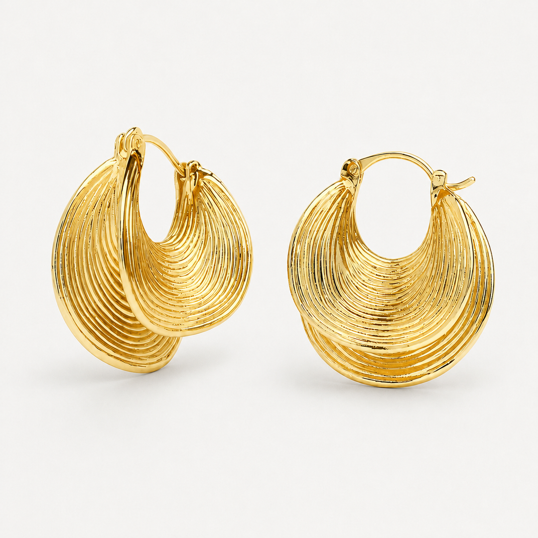 Lumetta – Statement Earrings That Won't Weigh You Down