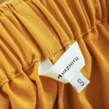 Malia | Women's Shorts with Elastic Waist and Pockets