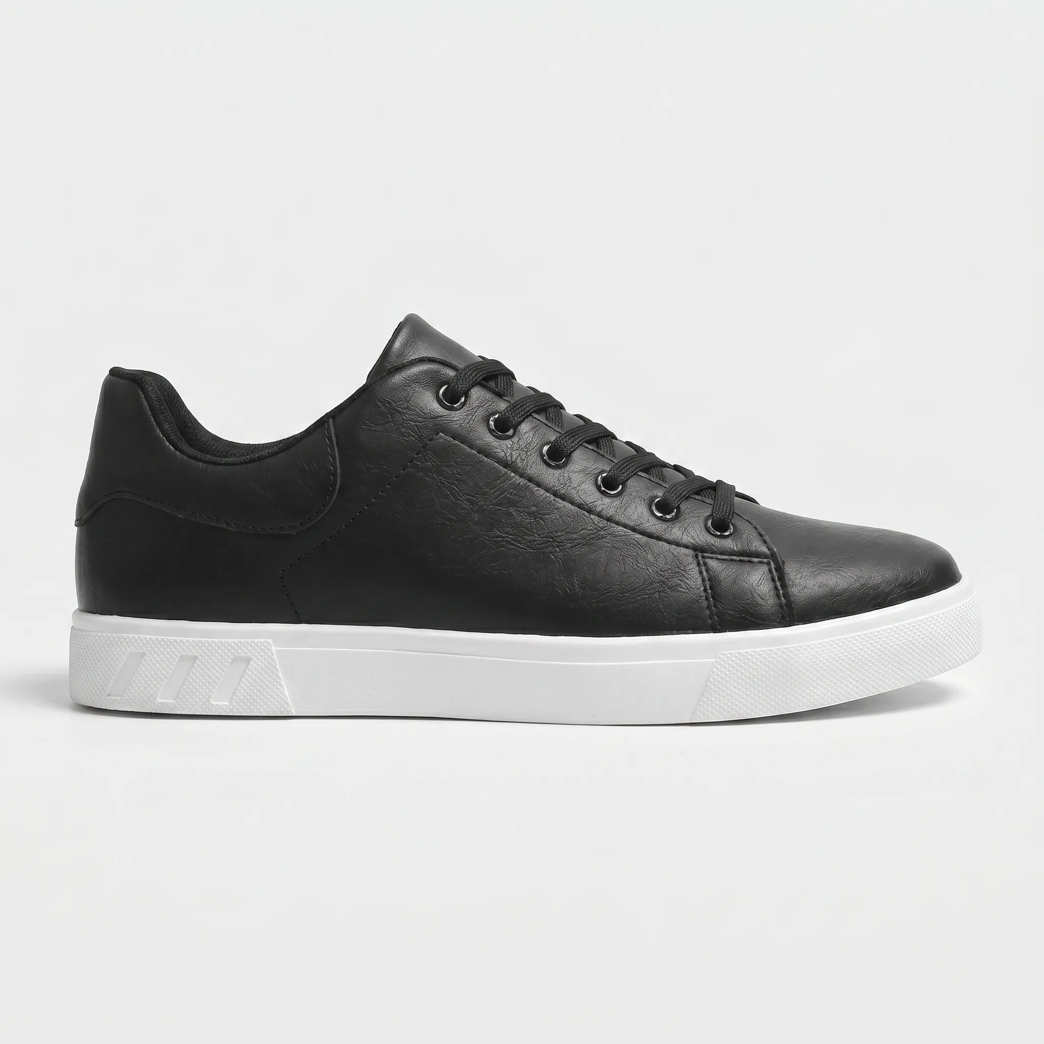Beck | Men's Walking Shoes with Cushioned Sole and Supportive Upper