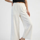 Clara | Women's Capri Trousers with Cropped Length and Relaxed Fit