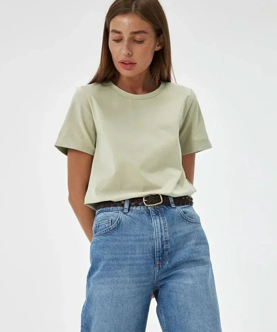 Elise | Women Tee With Relaxed Fit And Cotton