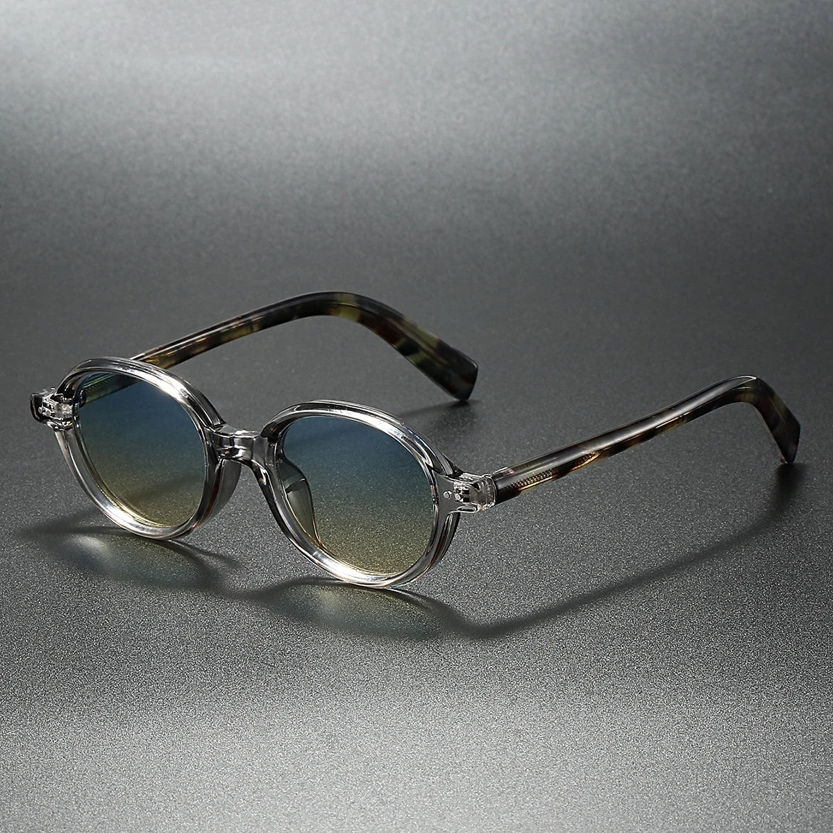 Auden | Classic Sunglasses with Acetate Gradient