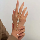 Nyx | Unisex Ring with Scorpion Design and Bracelet