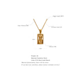 Figura | Women Necklace with Body Pendant and Gold Steel