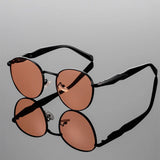 Vincenzo | Heritage Sunglasses with Metal Frame and Round Lenses