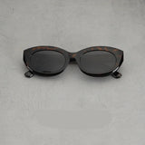 Audrey | Women's Sunglasses with Sculpted Rim and Round Lenses