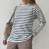 Marinière | Women Tee With Striped Pattern Design