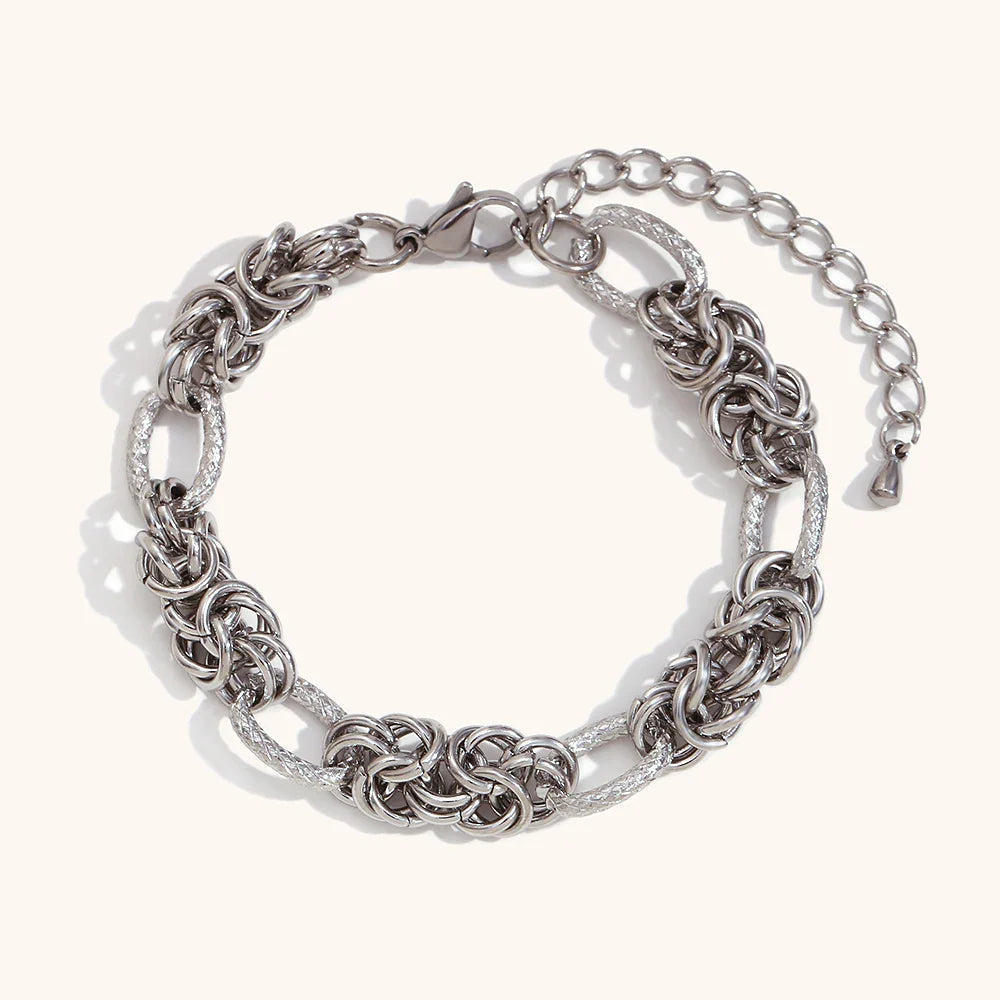 Liora | Women Bracelet with Knotted Design and Stainless Steel