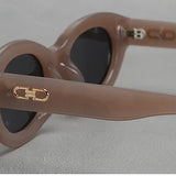 Audrey | Women's Sunglasses with Sculpted Rim and Round Lenses