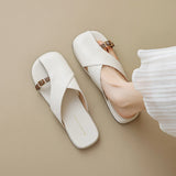 Bellamy | Women’s Sandals with Cross-Strap Buckle and Cushioned