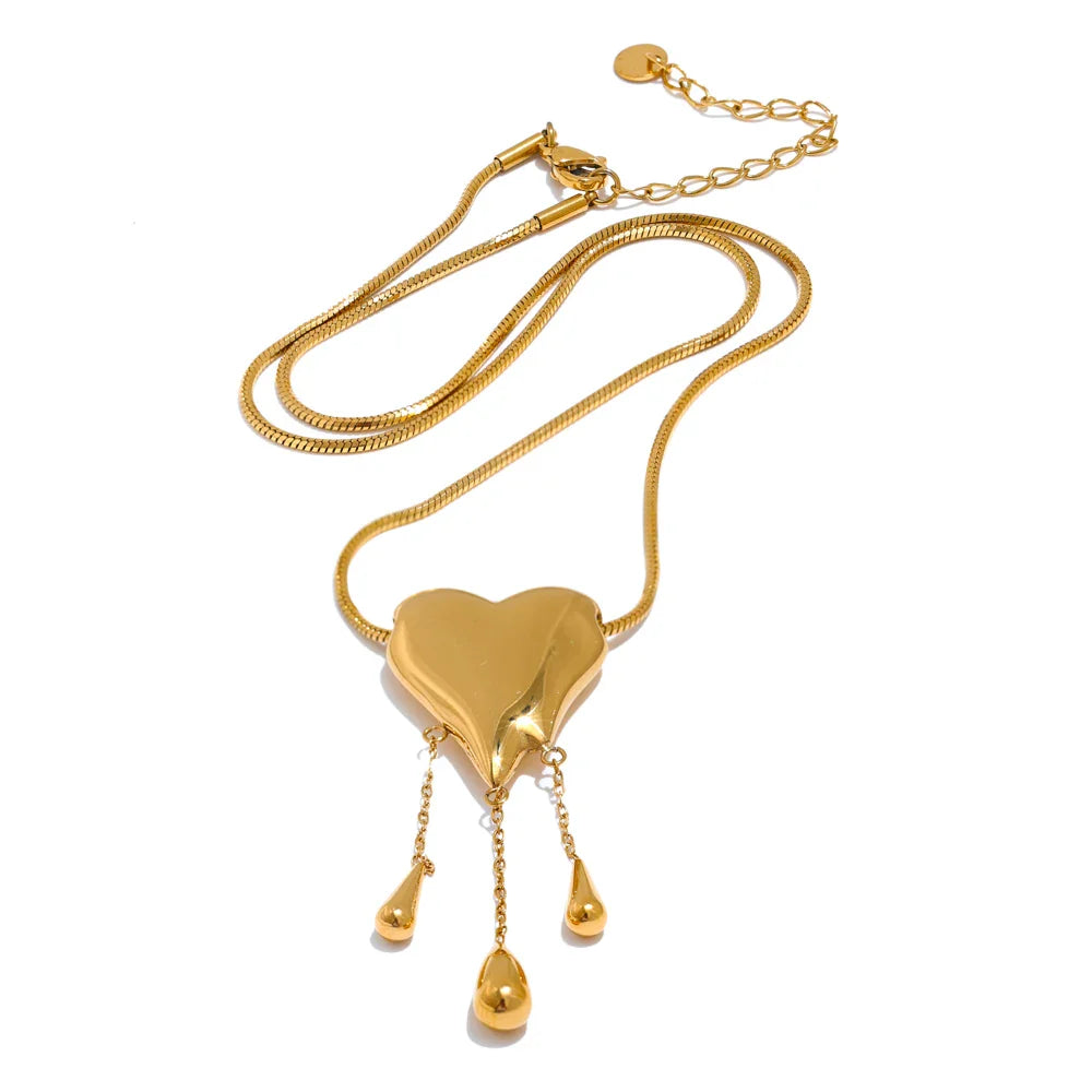Lacrima | Women Necklace with Heart Pendant and Gold Plating