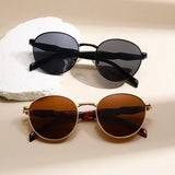 Vincenzo | Heritage Sunglasses with Metal Frame and Round Lenses