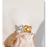 Elvia | Women Ring with Crossover Design and Waterproof
