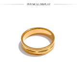 Fiora | Women Ring with Floral Design and Gold Plating
