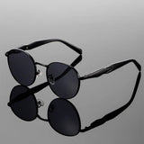 Vincenzo | Heritage Sunglasses with Metal Frame and Round Lenses