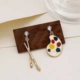 Arte | Women's Earrings with Artist Motifs and Mismatched Design