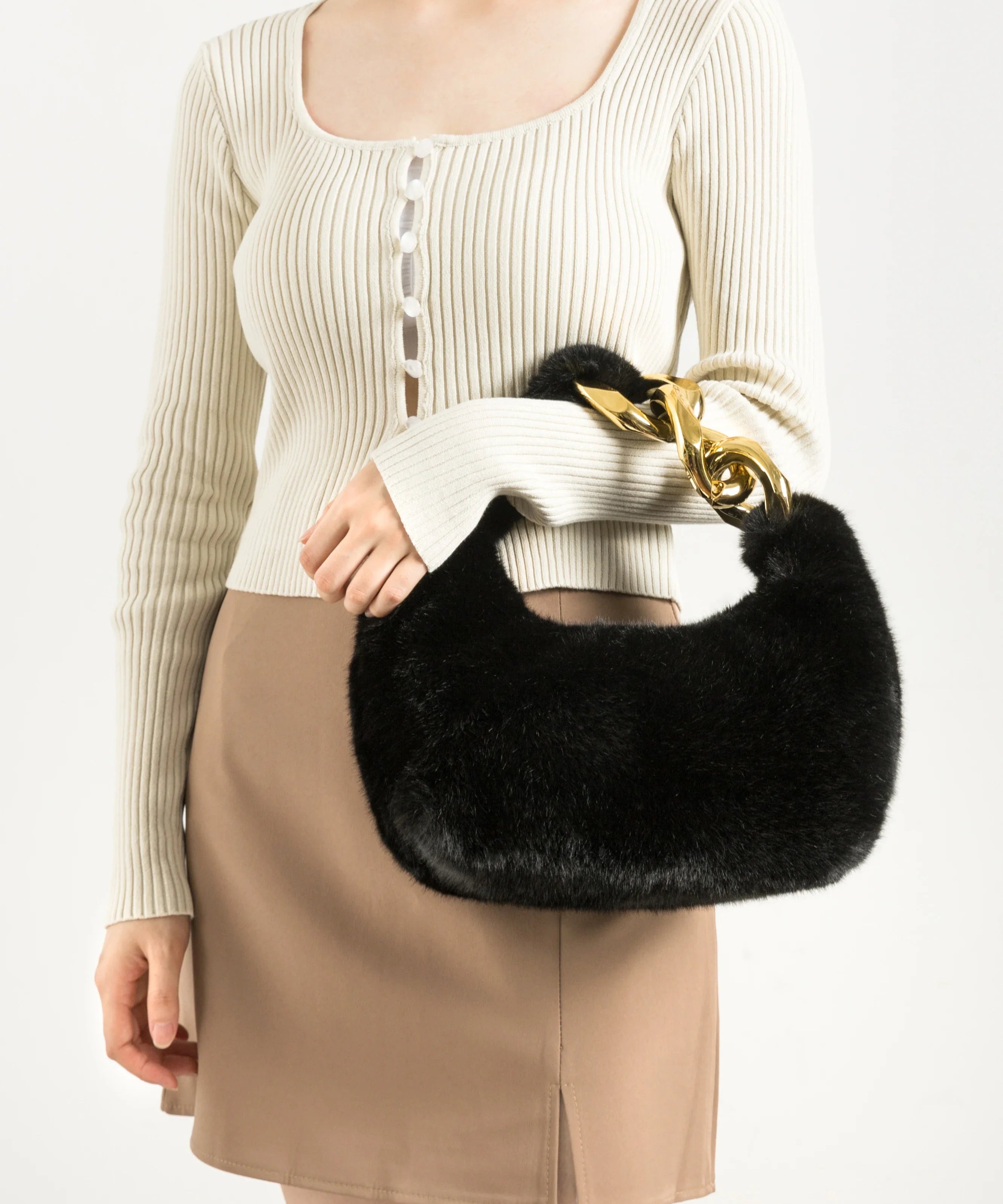 Ophelia | Women Bag with Faux Fur and Chain