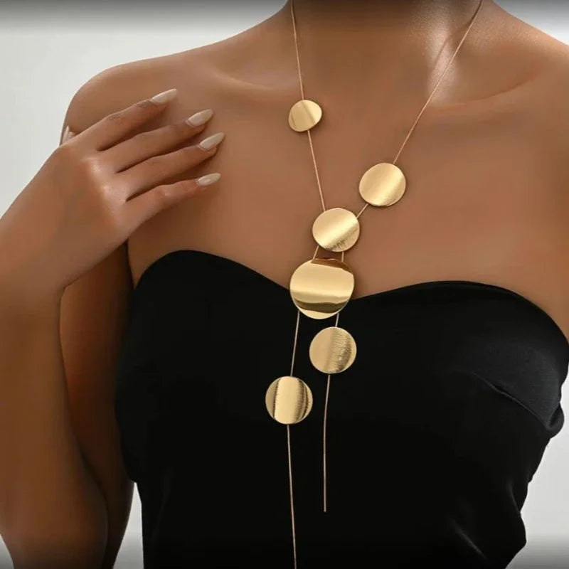 Noira | Women Necklace with Drop Design and Gold Tone