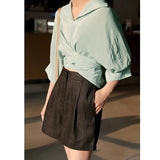 Taylor | Women's Shorts with Pleated Waist and Pockets
