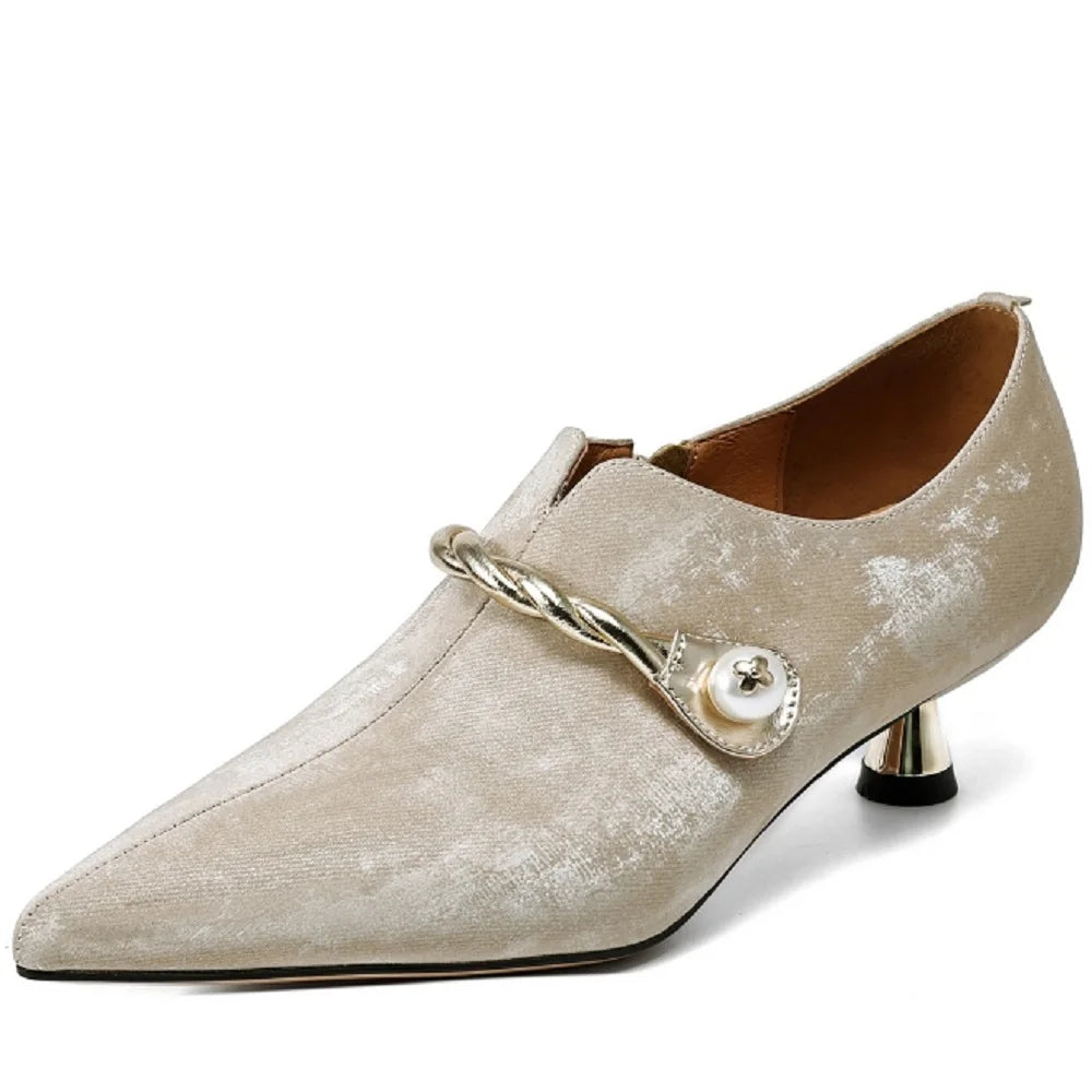 Ellen | Women Mid-Heels with Pointed Toe and Metallic-Accents