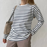 Marinière | Women Tee With Striped Pattern Design