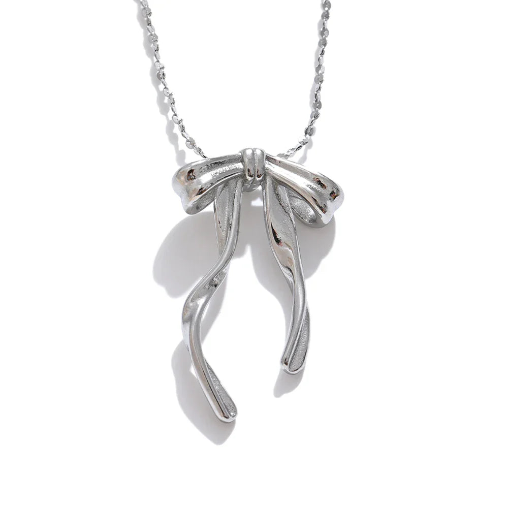 Coquette | Women Necklace with Bow Design and Gold Coating