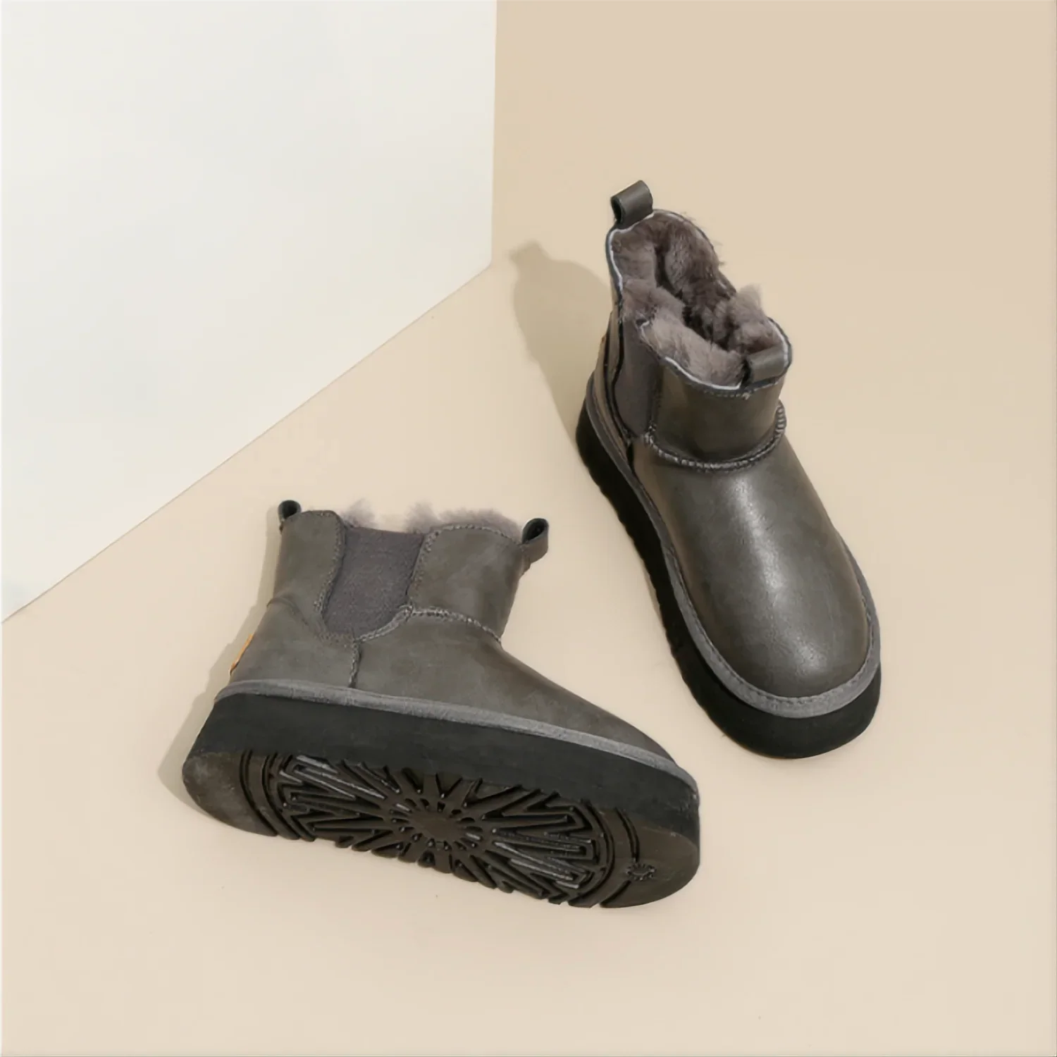 Yvette | Women's Boots with Waterproof Finish and Fur-Lined