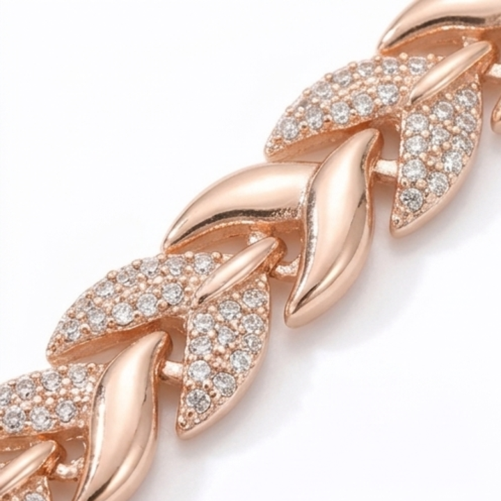 Lumara – Sparkling Leaf Link Necklace and Bracelet Set