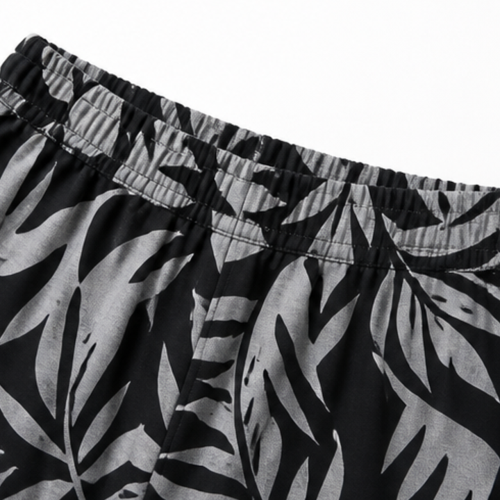 Lark & Palm – Women's V-Neck Top & Leaf-Print Wide-Leg Pants Set