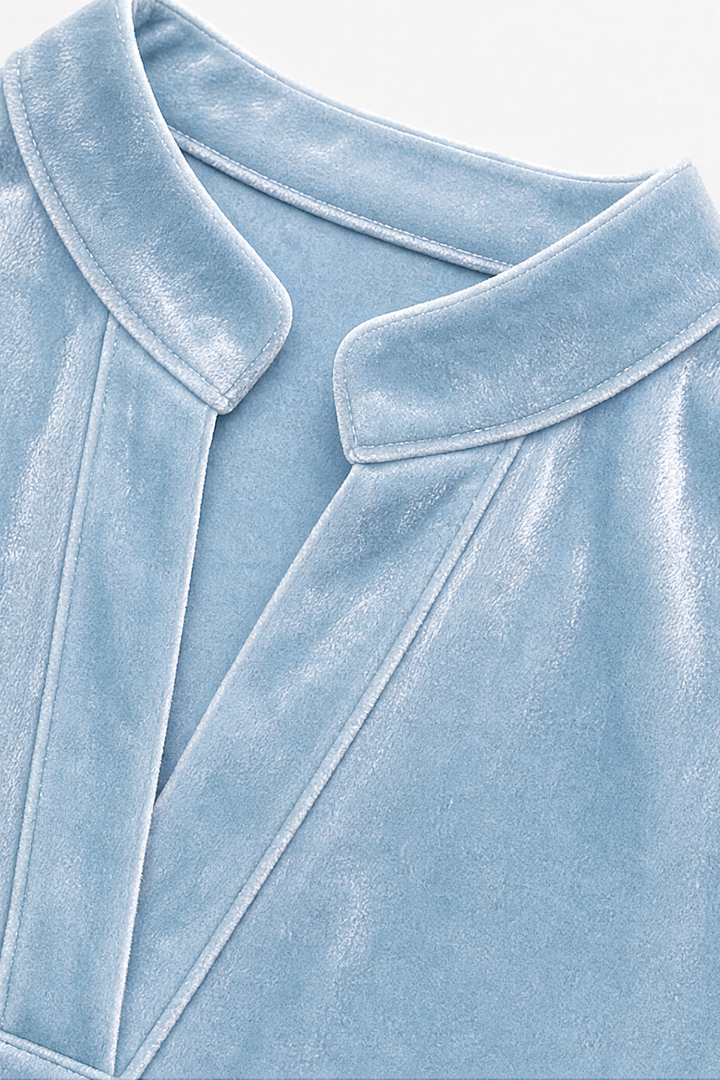 Velvael – V-Neck Velvet Like Blouse