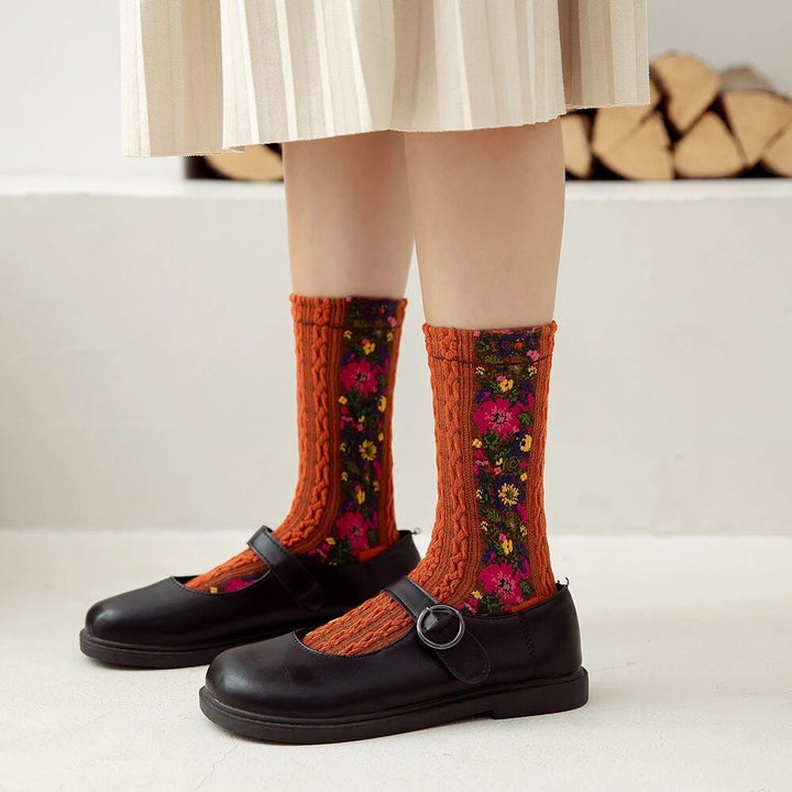 Sorellea - Women's Vintage Floral Embroidered Socks