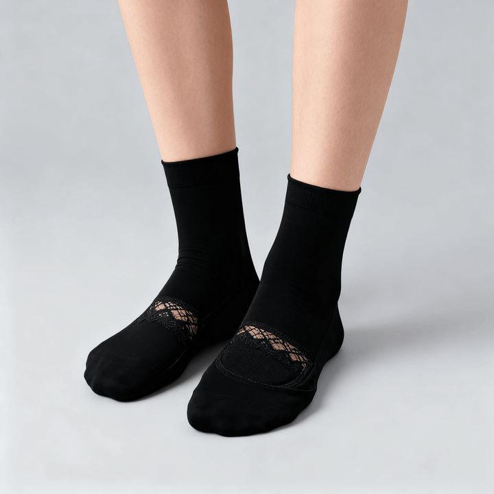 Feeluxe – Cushioned No Show Socks for All Day Comfort