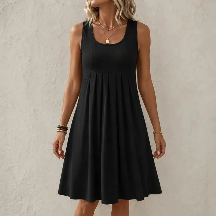 Solelia – Pleated Empire-Waist Sleeveless Summer Dress