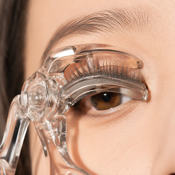 LashLift – Clear Eyelash Curler with Built-In Separating Comb