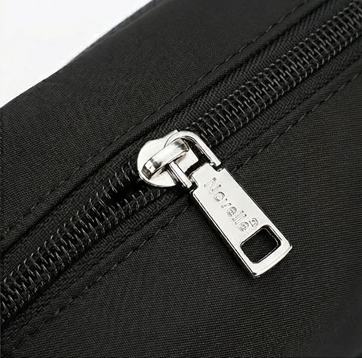 Novelle – Lightweight Nylon Crossbody Bag