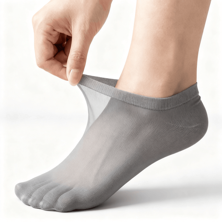 Silkara – Women's Ultra Sheer Non-Slip Invisible Socks