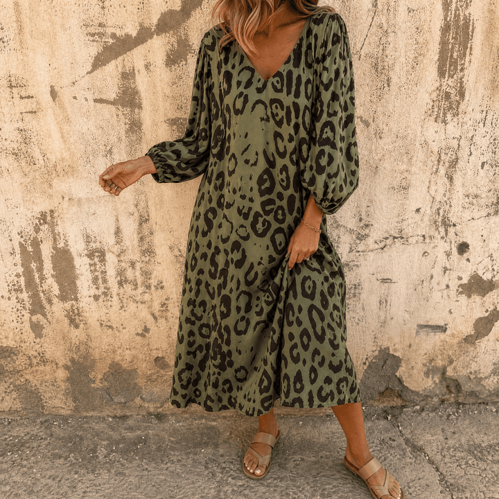 Vivara – Leopard Print V Neck Pocket Dress