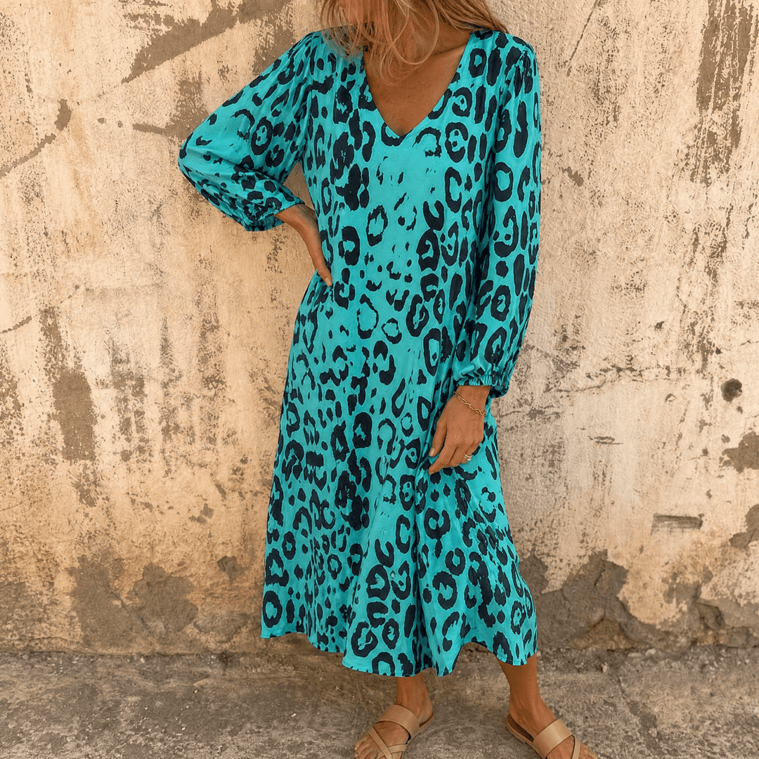Vivara – Leopard Print V Neck Pocket Dress